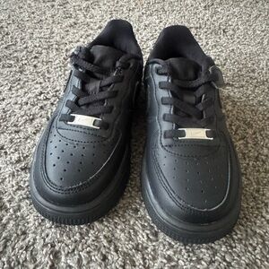 Nike Kids Black Sneakers